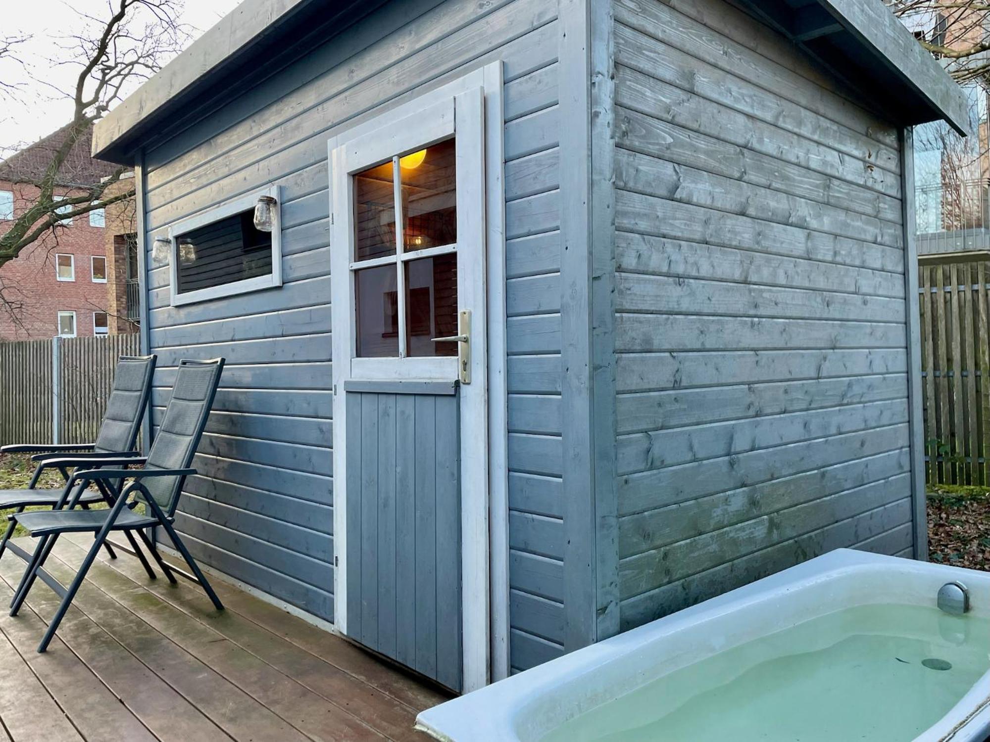 נורדרשטט Modernes Holzhaus Im Skandinavischen Stil Mit Sauna, Garten Und 2 Katzen מראה חיצוני תמונה